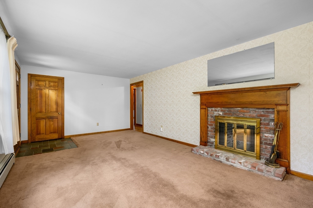 68 Seminole Dr