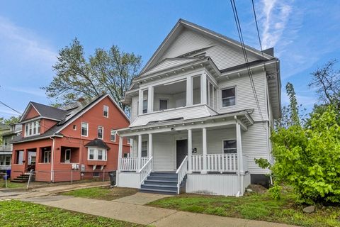 78 Whittier St Springfield MA 01108