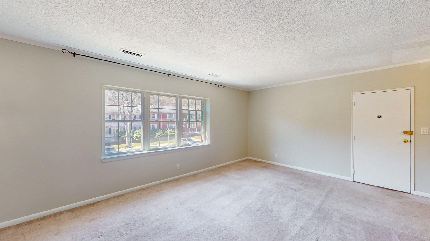 137 Lake Shore Rd #4, Boston, MA Photo #9