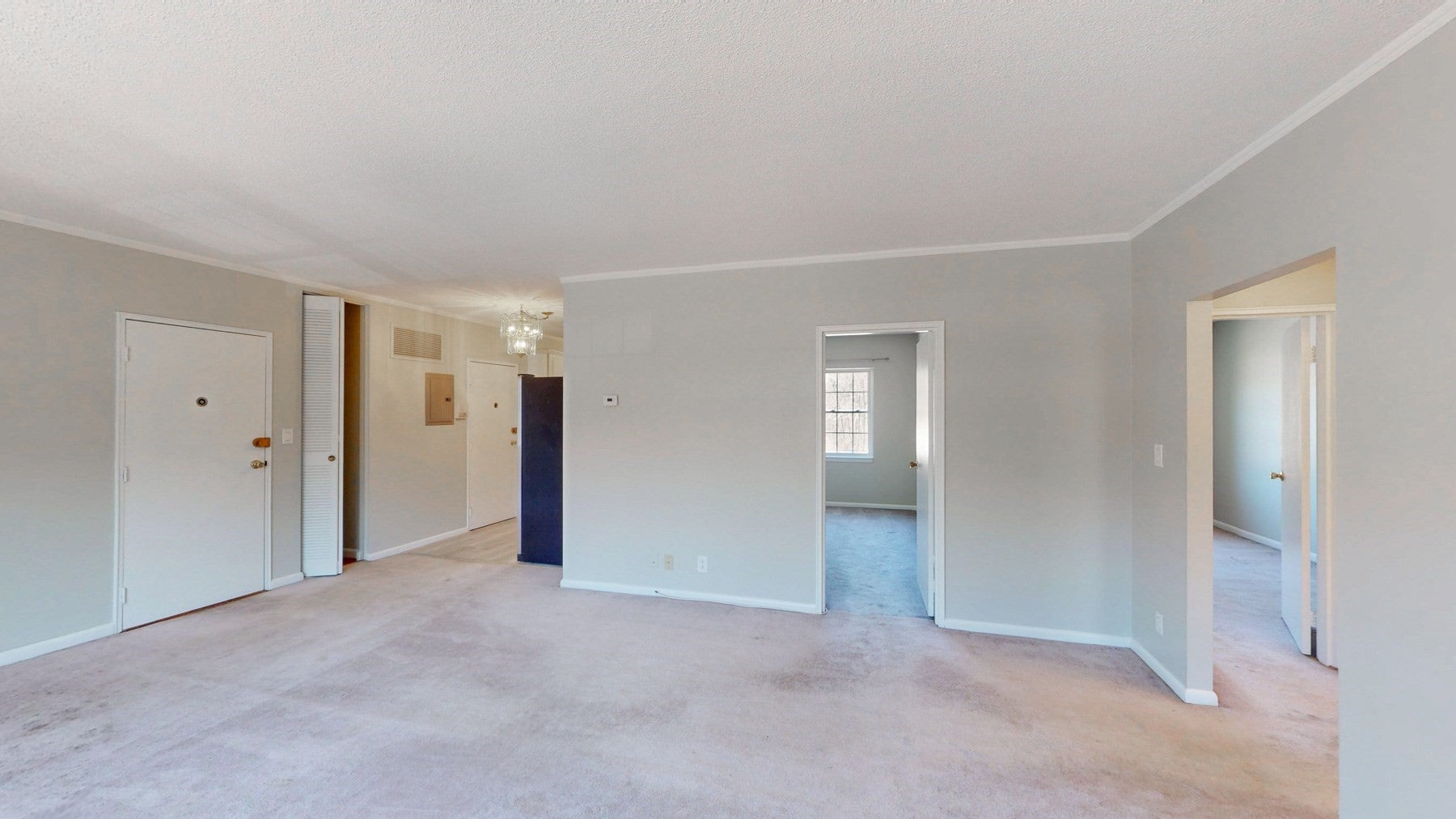 137 Lake Shore Rd #4, Boston, MA Photo #14