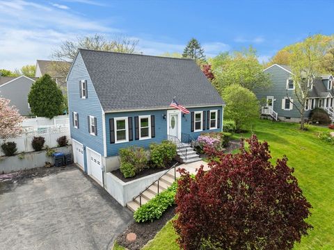 34 Clementi Ln Methuen MA 01844