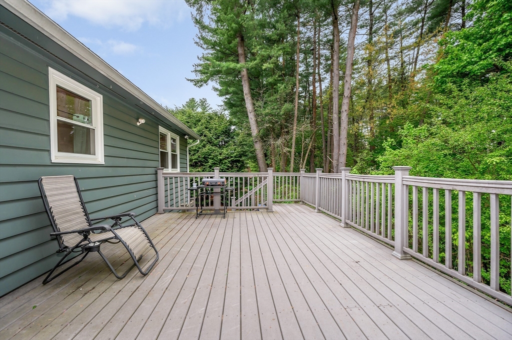 9 Sunrise Dr, Hudson, NH, 9 Sunrise Dr, Hudson, NH Photo #13