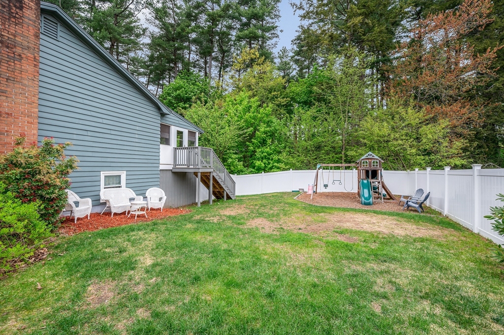 9 Sunrise Dr, Hudson, NH, 9 Sunrise Dr, Hudson, NH Photo #29