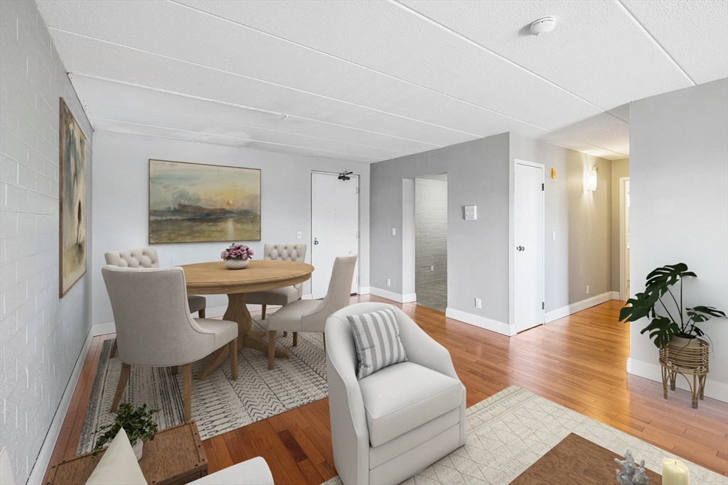185 Quincy Shore Dr 65