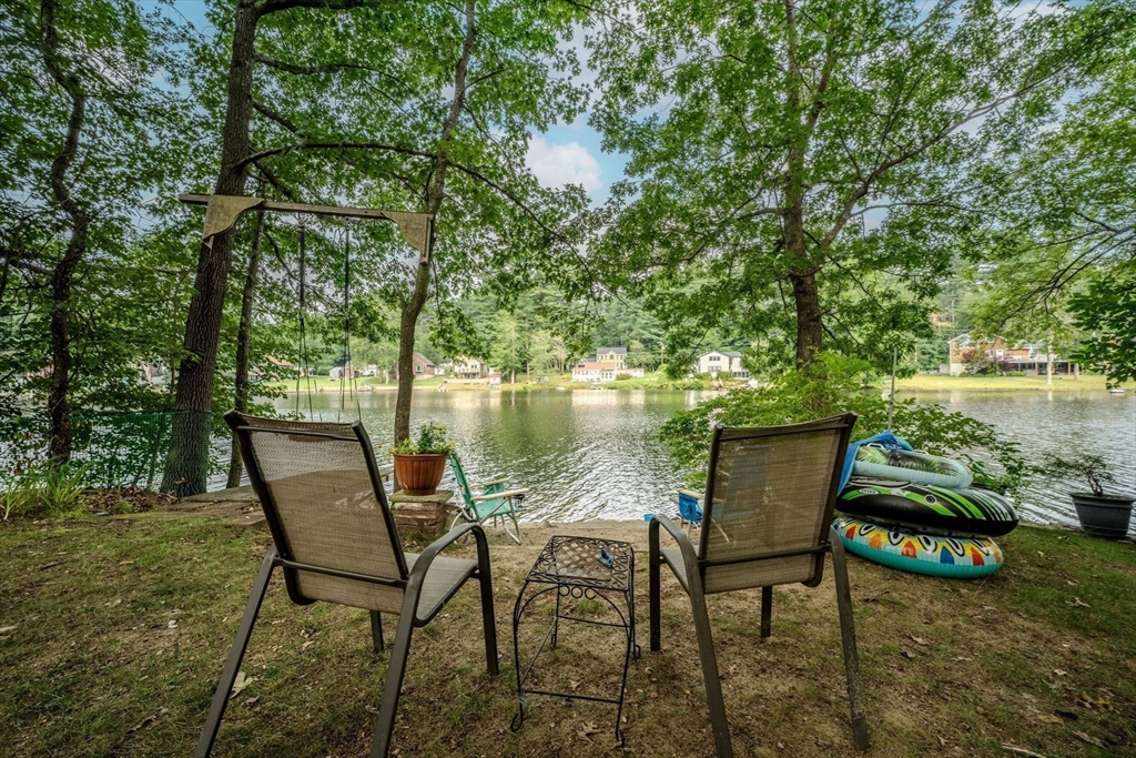 49 Millville Cir, Salem, NH Photo #26
