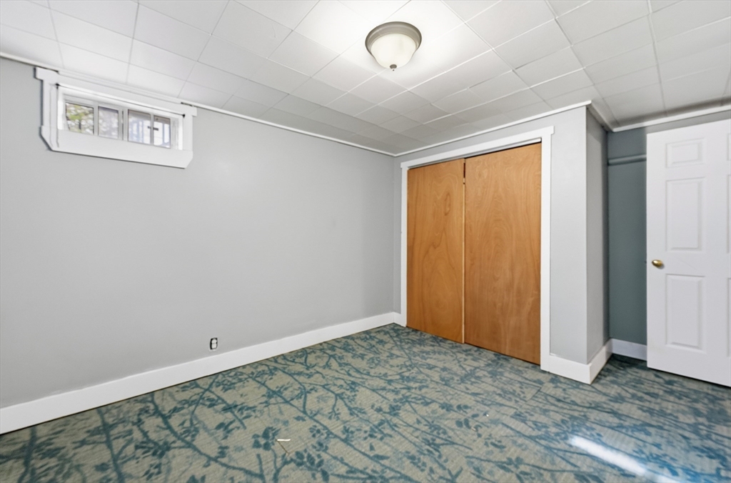 49 Millville Cir, Salem, NH Photo #25