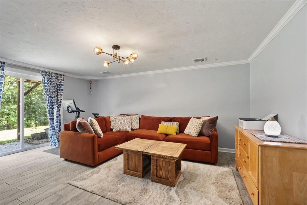 70 Bridle Cross Rd #70, Fitchburg, MA Photo #29