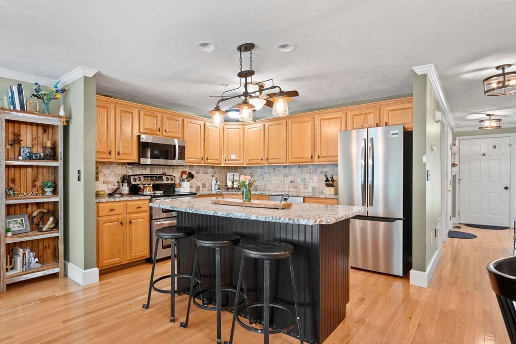 70 Bridle Cross Rd #70, Fitchburg, MA Photo #8