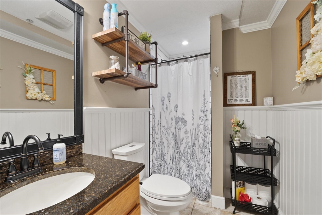 70 Bridle Cross Rd #70, Fitchburg, MA Photo #16