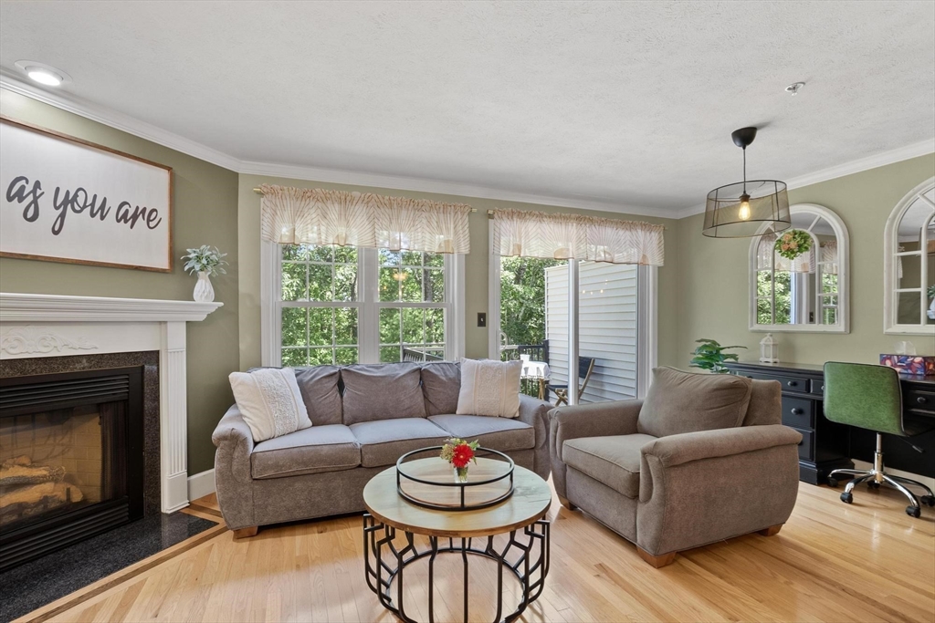 70 Bridle Cross Rd #70, Fitchburg, MA Photo #3