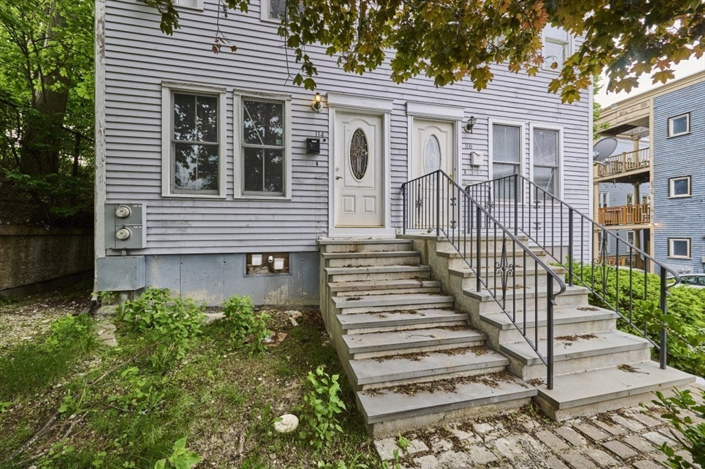 114 Mount Ida Rd A