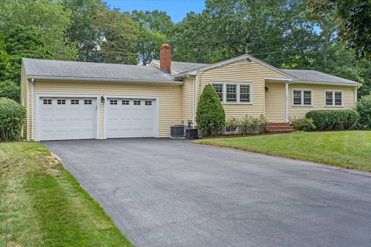 121 Twin Fawn Dr