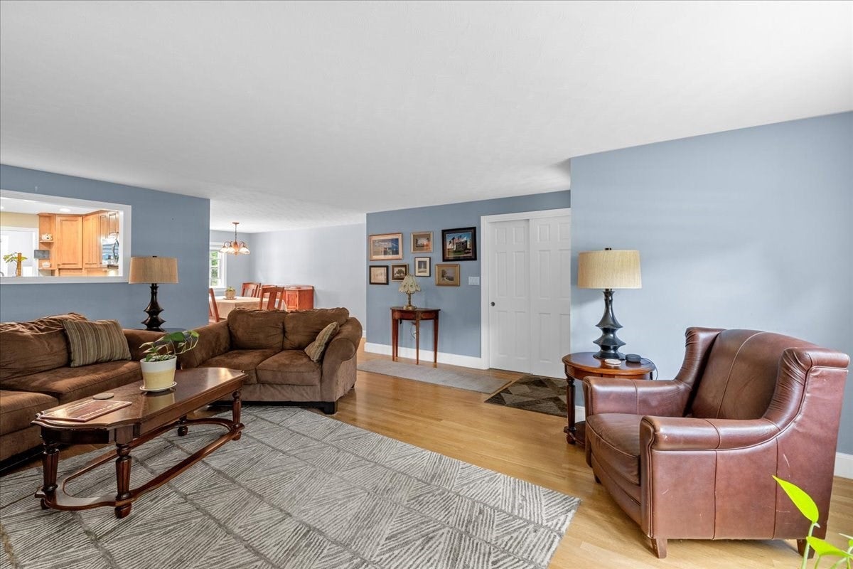 121 Twin Fawn Dr