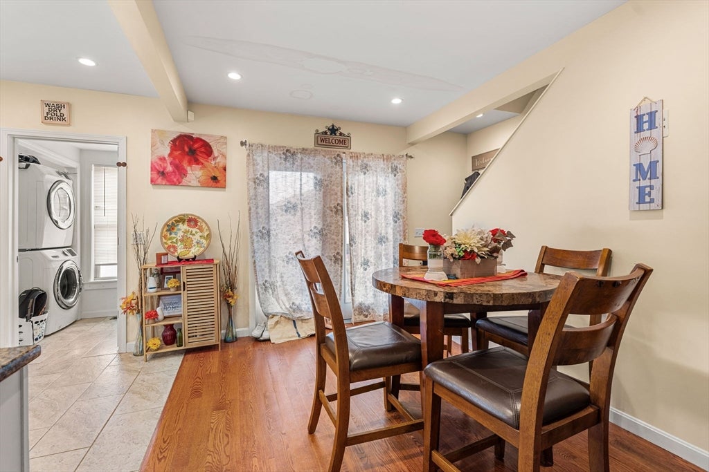883 Grinnell St, Fall River, MA Photo #20