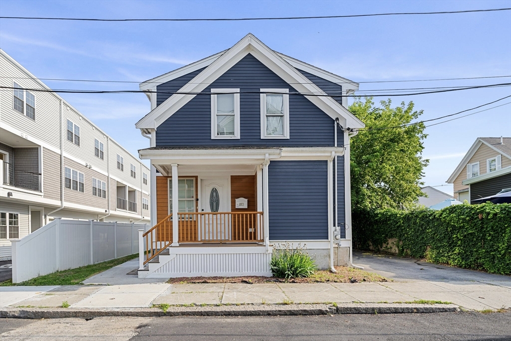 Photo of 883 Grinnell St, Fall River, MA