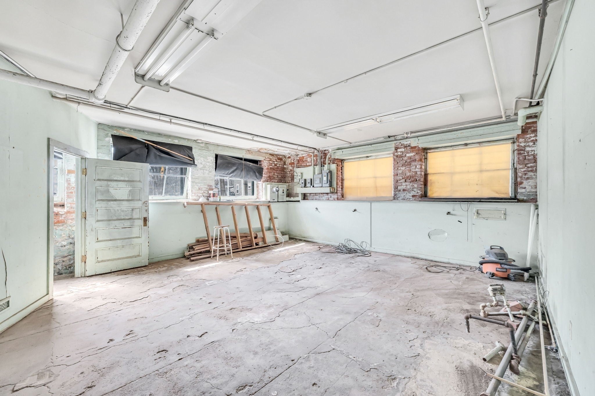 40 Pecks Rd, Pittsfield, MA, 40 Pecks Rd, Pittsfield, MA Photo #35