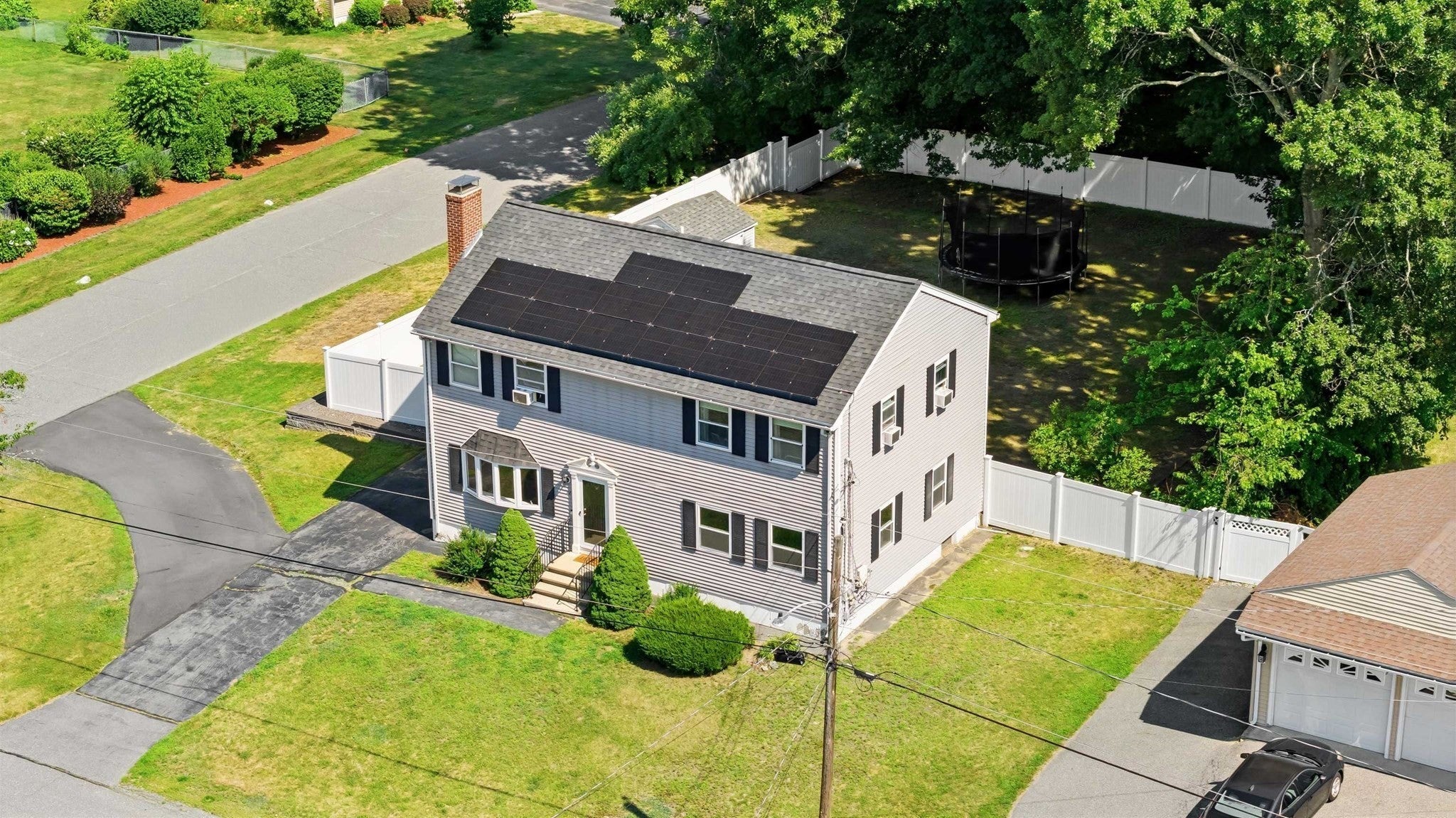 22 Colonial Drive