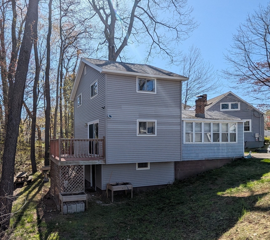 335 West St