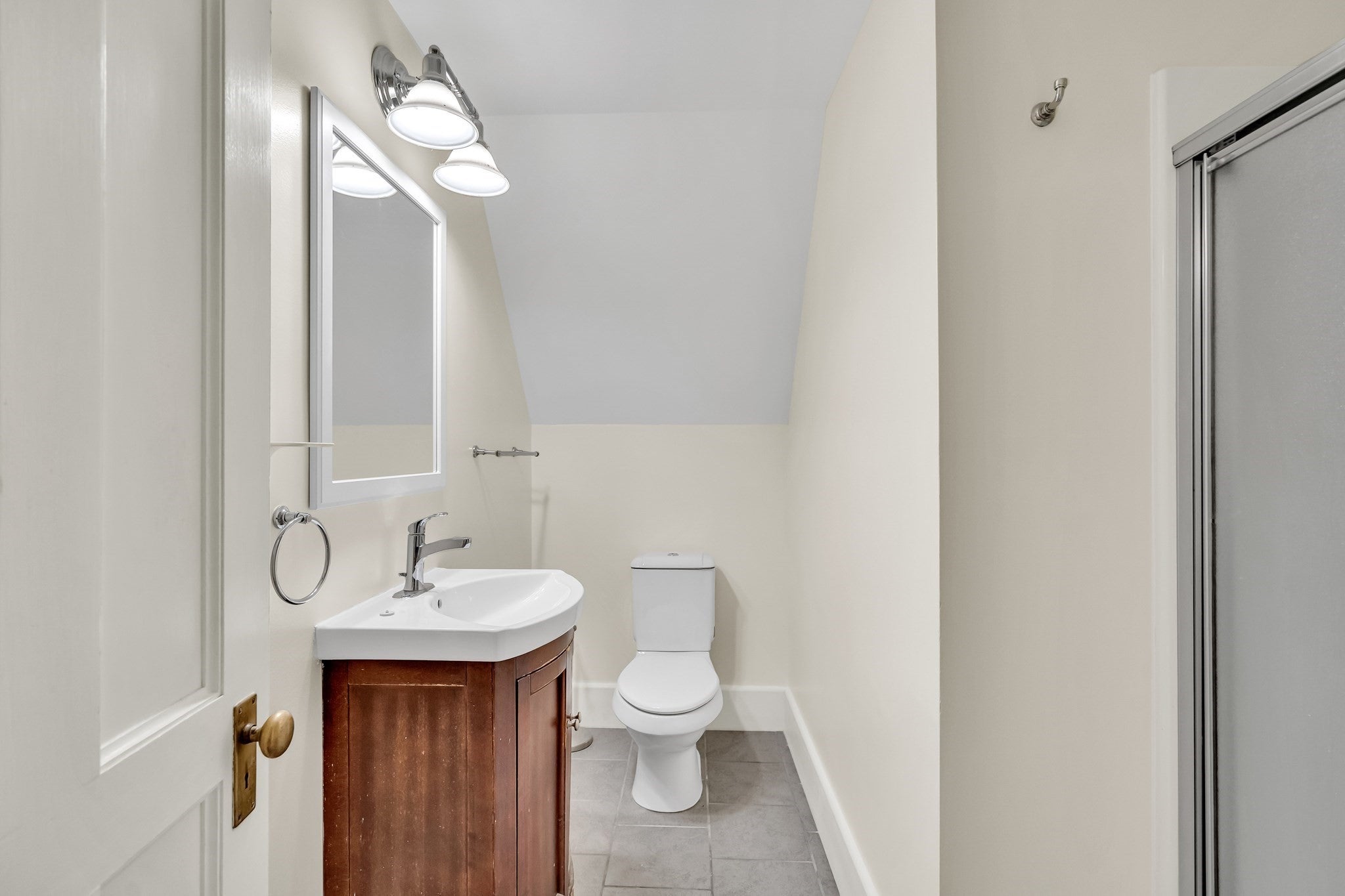 1789 Beacon ST #3, Brookline, MA Photo #15