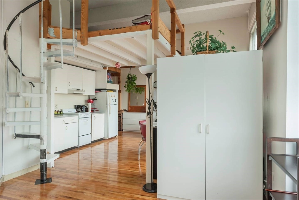 61 Brookline Avenue #412