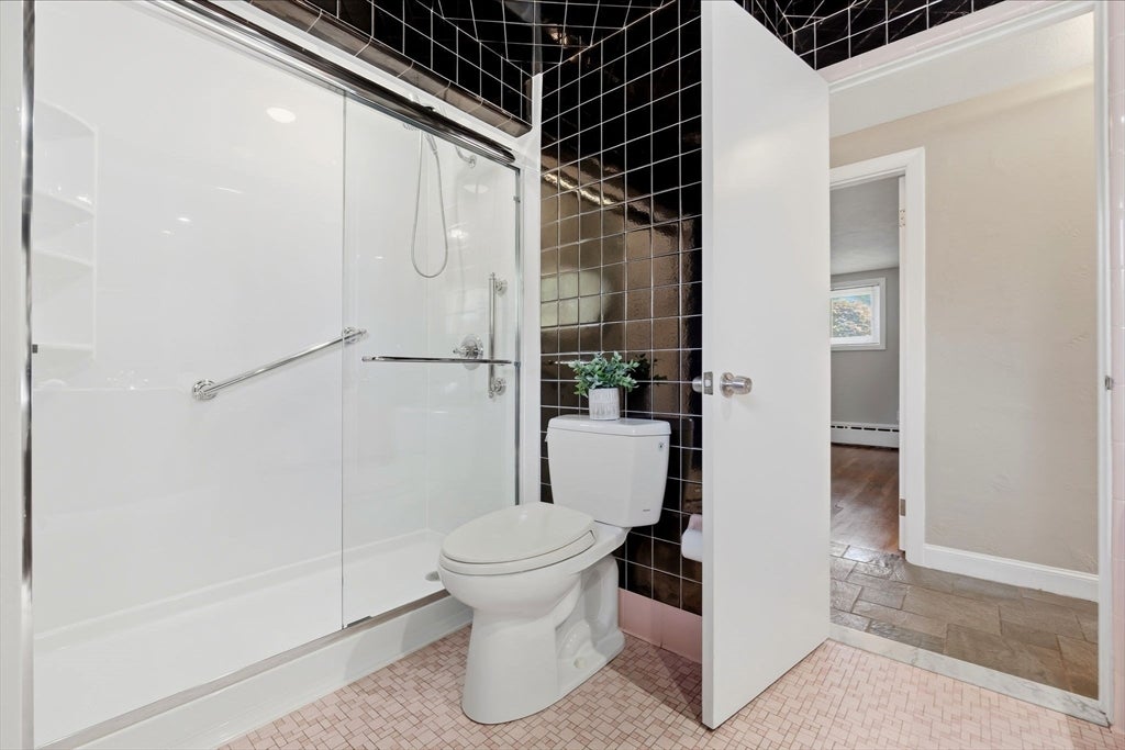 3 Carter Rd, Woburn, MA, 3 Carter Rd, Woburn, MA Photo #26