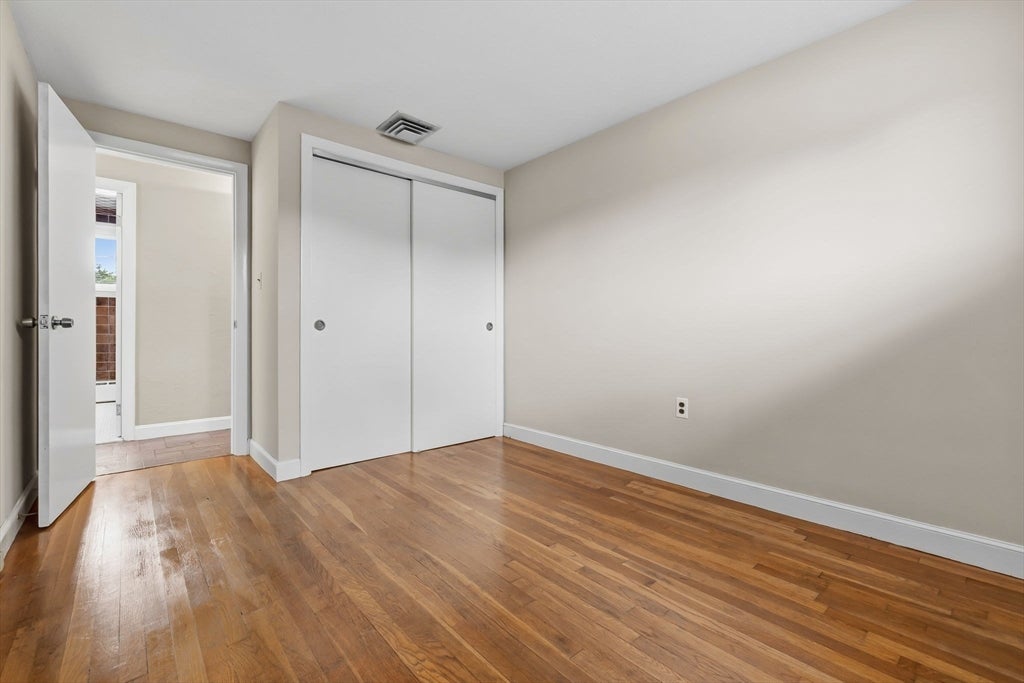 3 Carter Rd, Woburn, MA, 3 Carter Rd, Woburn, MA Photo #23