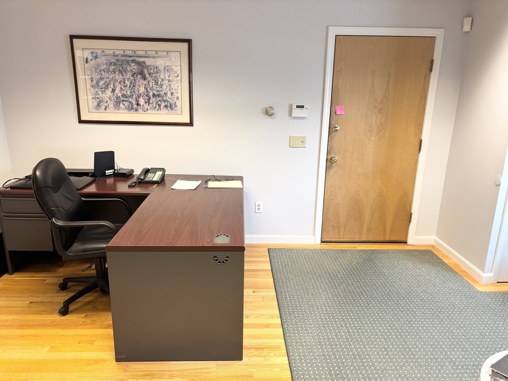 272 Chauncy Street 8