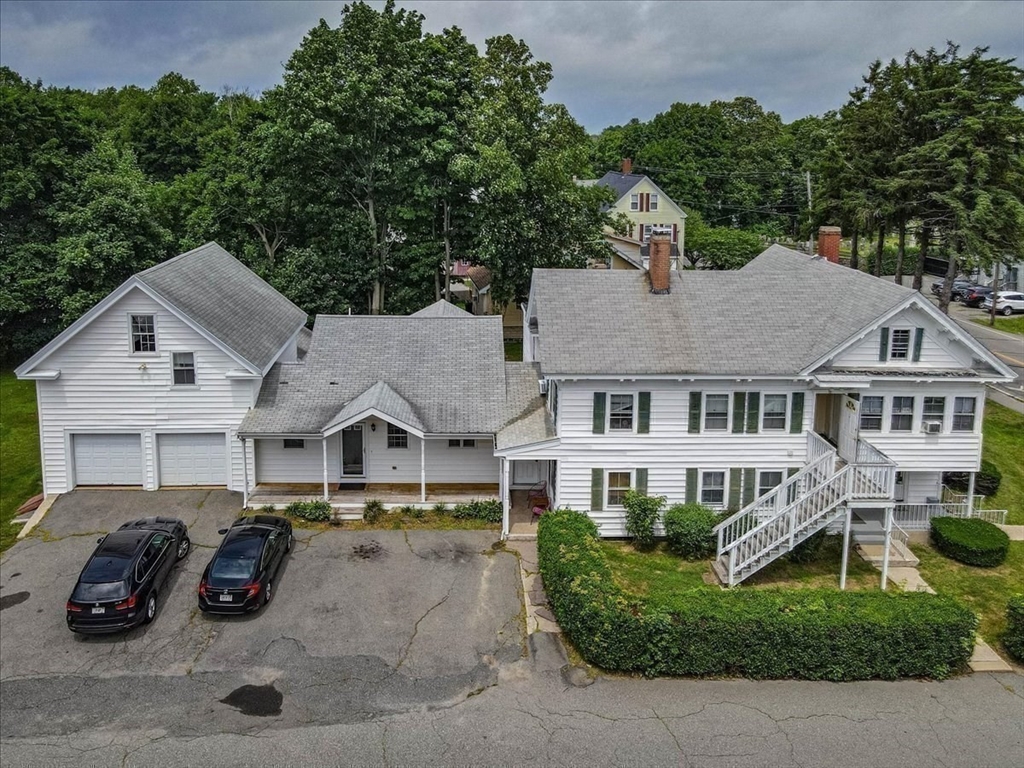 84 Pearl St 2F