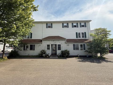 Photo of 81 Cabot St #1M, Beverly, MA 01915 (MLS # 73526133)