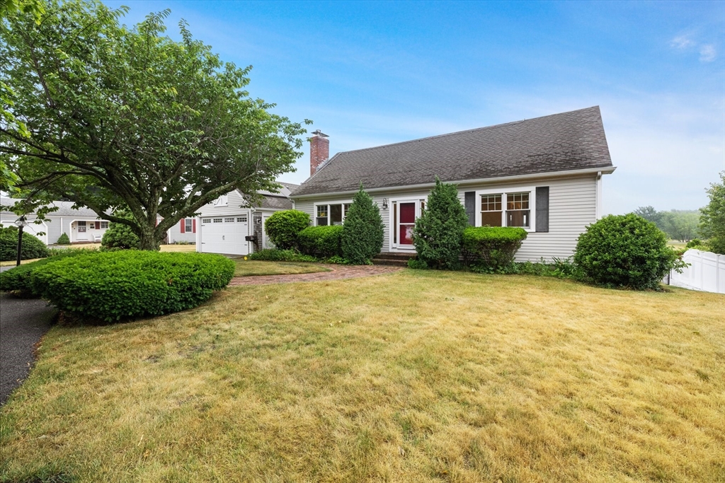 13 Muster Field Road