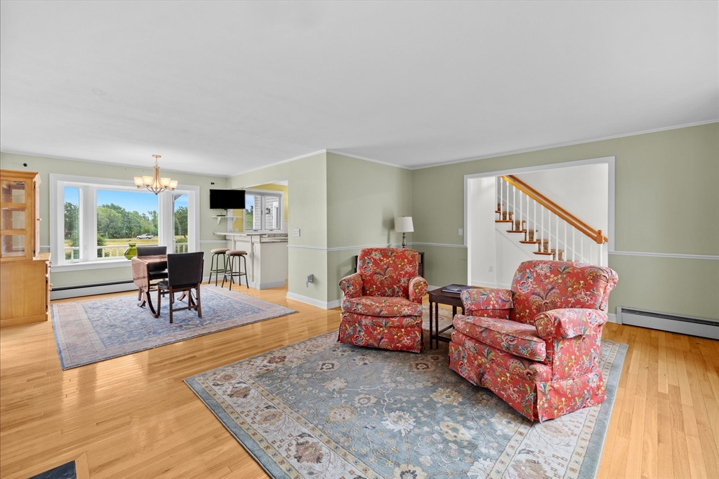 13 Muster Field Road