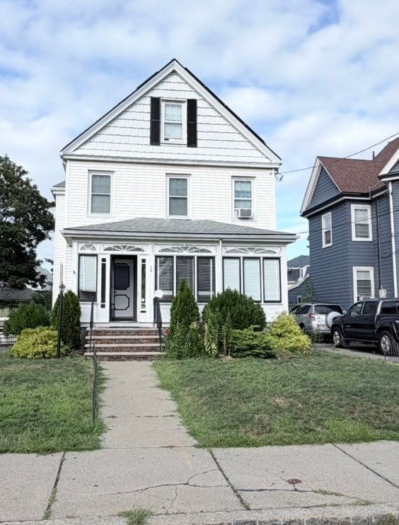 Photo of 58 Pleasant St, Revere, MA
