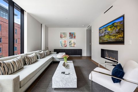 10 Farnsworth 3A Boston MA 02210