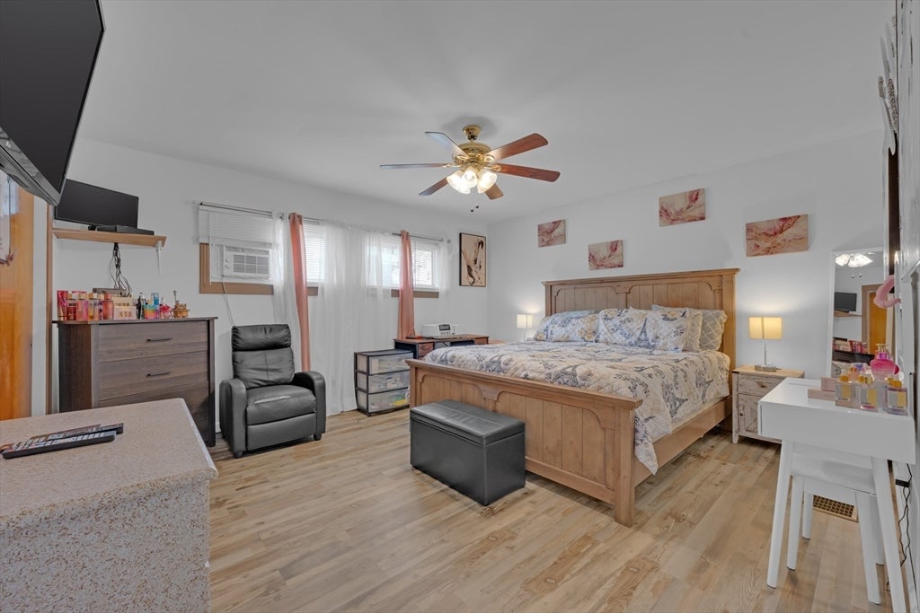 10 Union St, Southbridge, MA, 10 Union St, Southbridge, MA Photo #11