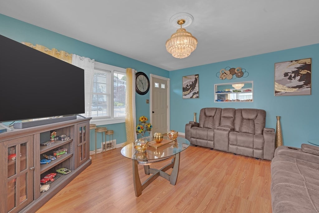 10 Union St, Southbridge, MA, 10 Union St, Southbridge, MA Photo #6