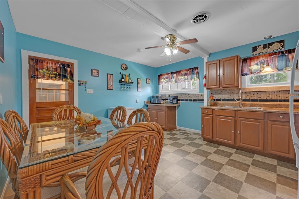 10 Union St, Southbridge, MA, 10 Union St, Southbridge, MA Photo #9