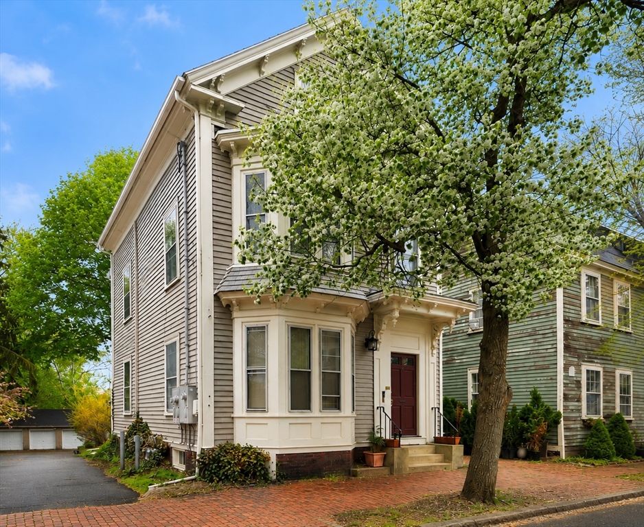 Photo of 126-1/2 Federal St, Salem, MA