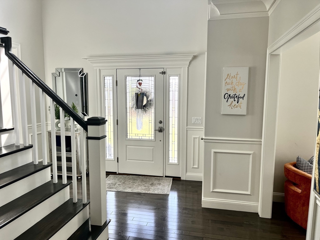 352 Church St