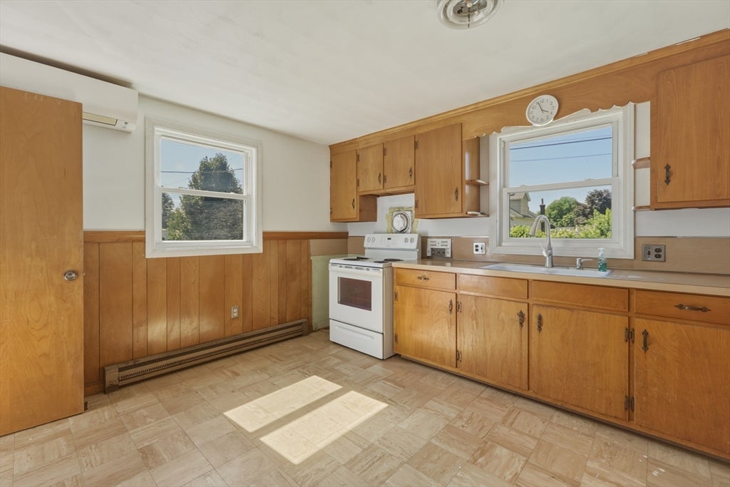 72 Artisan Street, Chicopee, MA, 72 Artisan Street, Chicopee, MA Photo #9