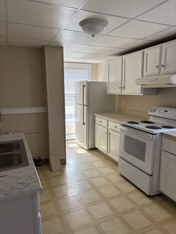 24-26 Cedar Street #2, Milford, MA Photo #4