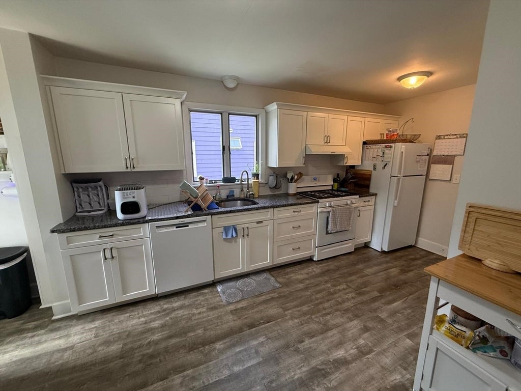 211 Beech St #211, Belmont, MA, 211 Beech St #211, Belmont, MA Photo #13