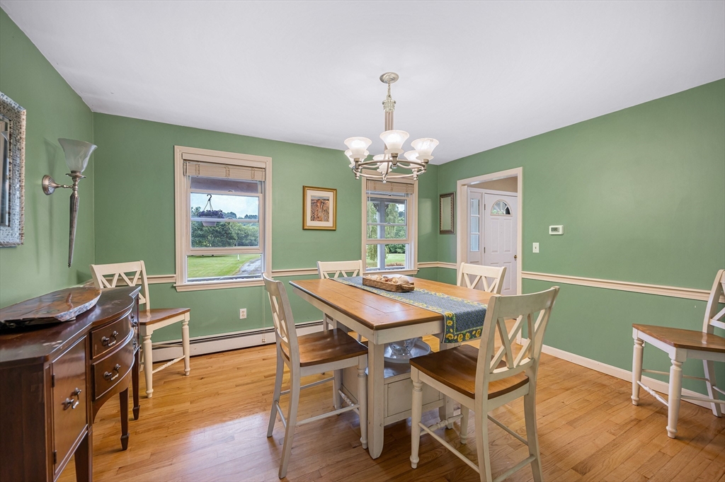 10 Willowdale Court