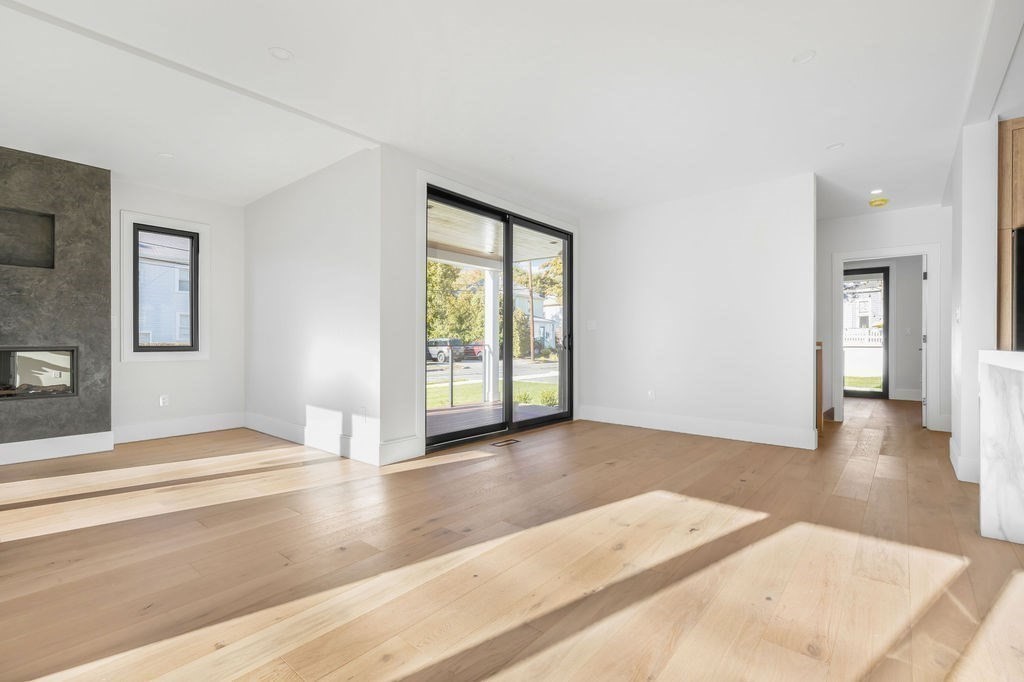 265-267 River St 267