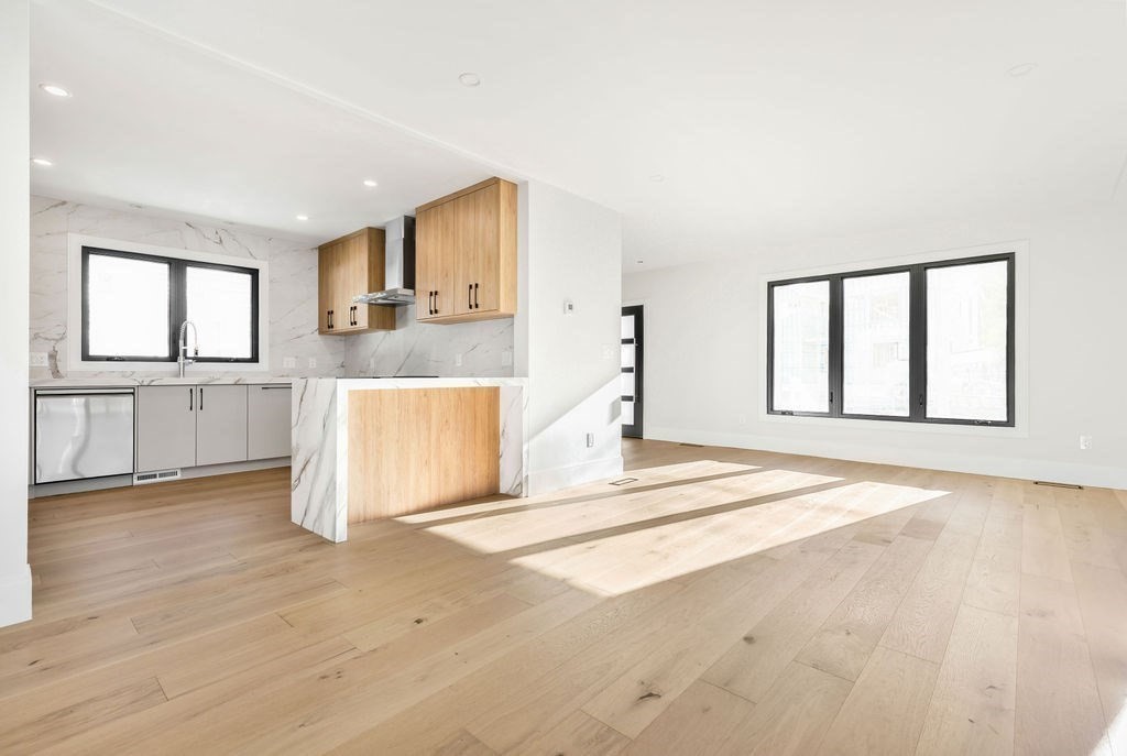 265-267 River St 267