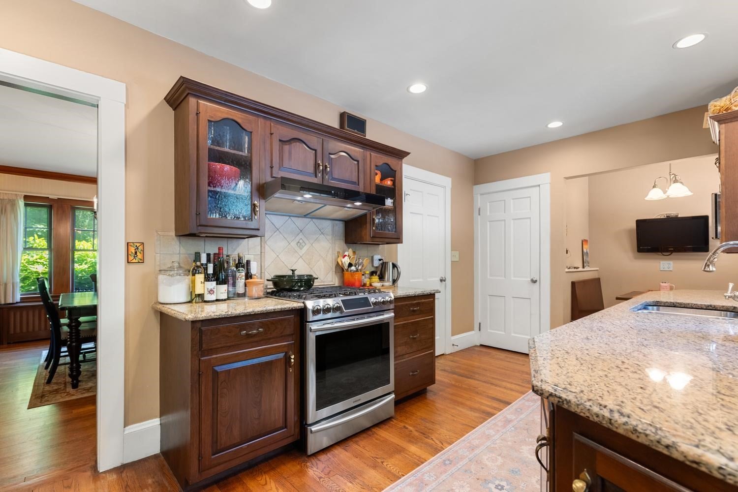 114 South Border Road, Medford, MA Photo #16