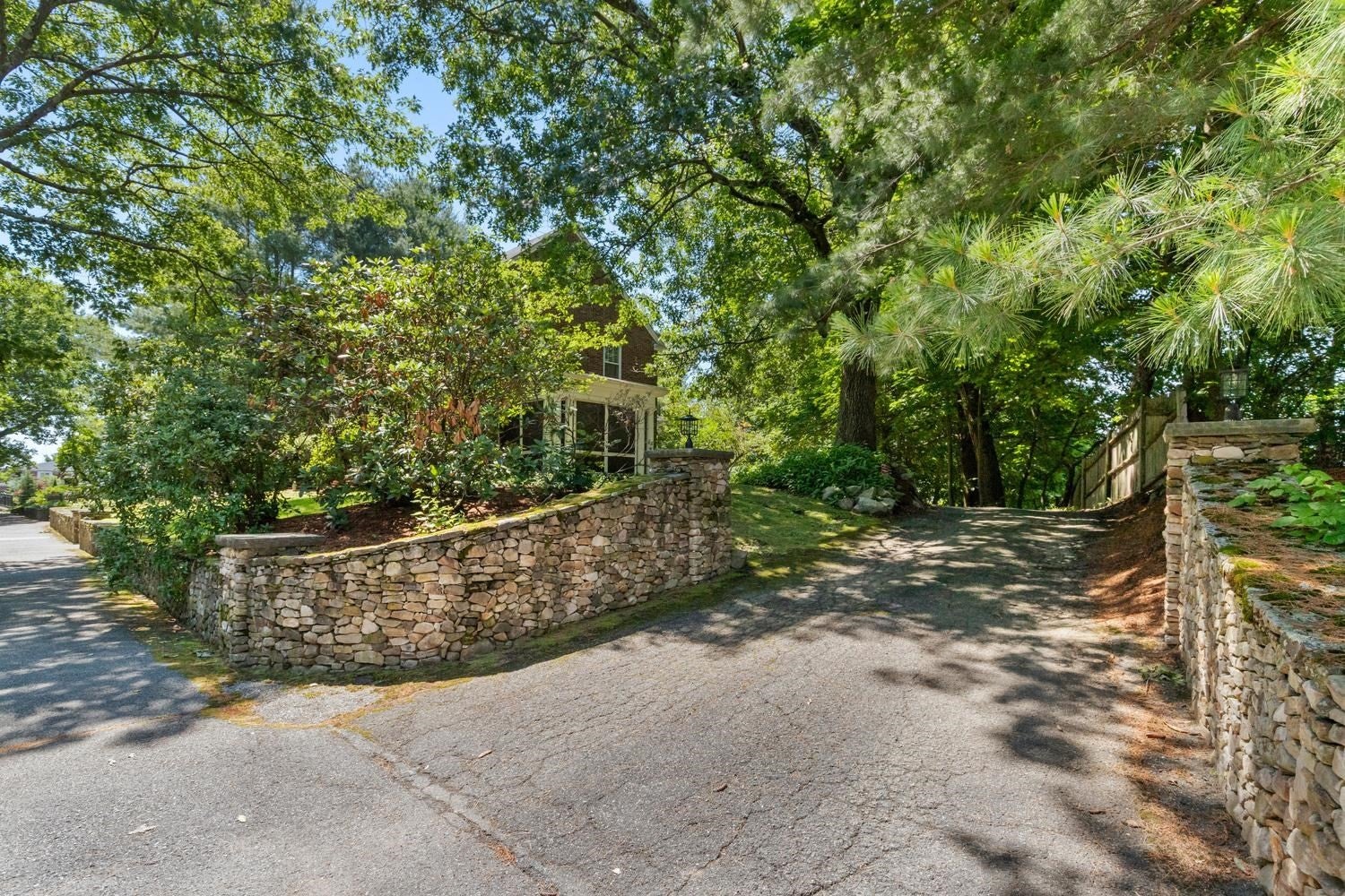 114 South Border Road, Medford, MA Photo #35