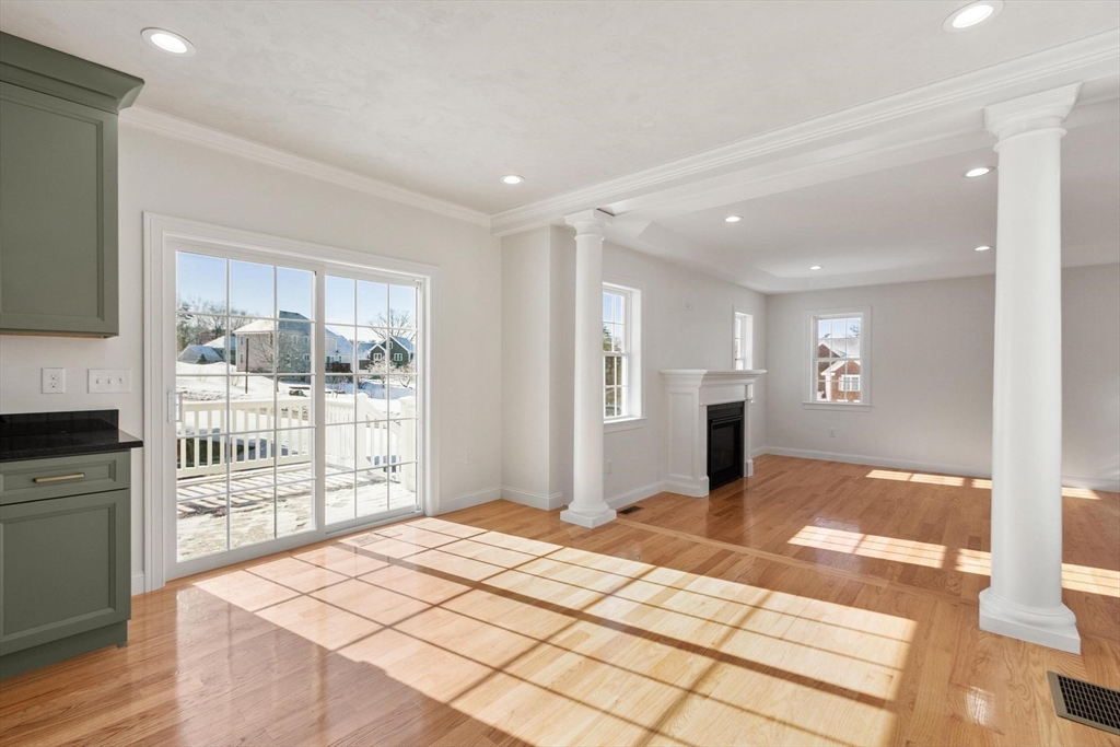 2 Clover Glen Circle