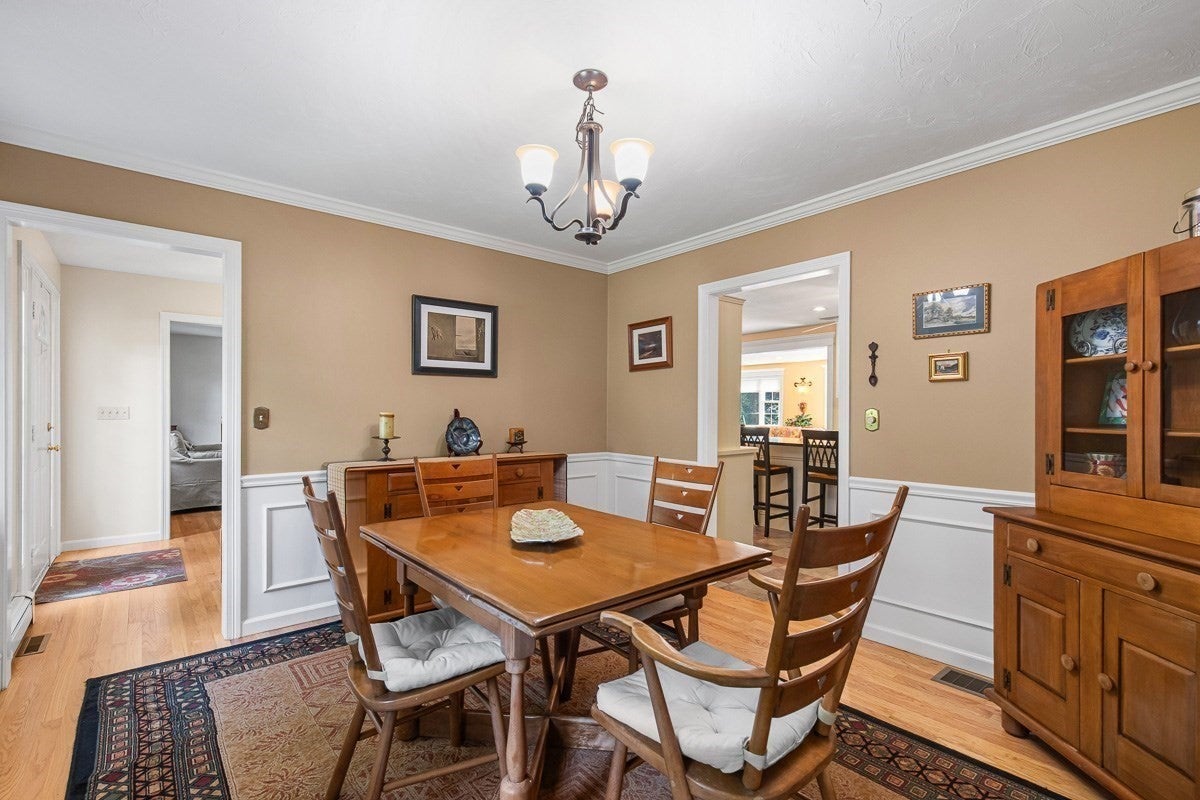 85 Comstock Dr, Wrentham, MA Photo #16