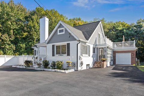 42 Walnut St Saugus MA 01906
