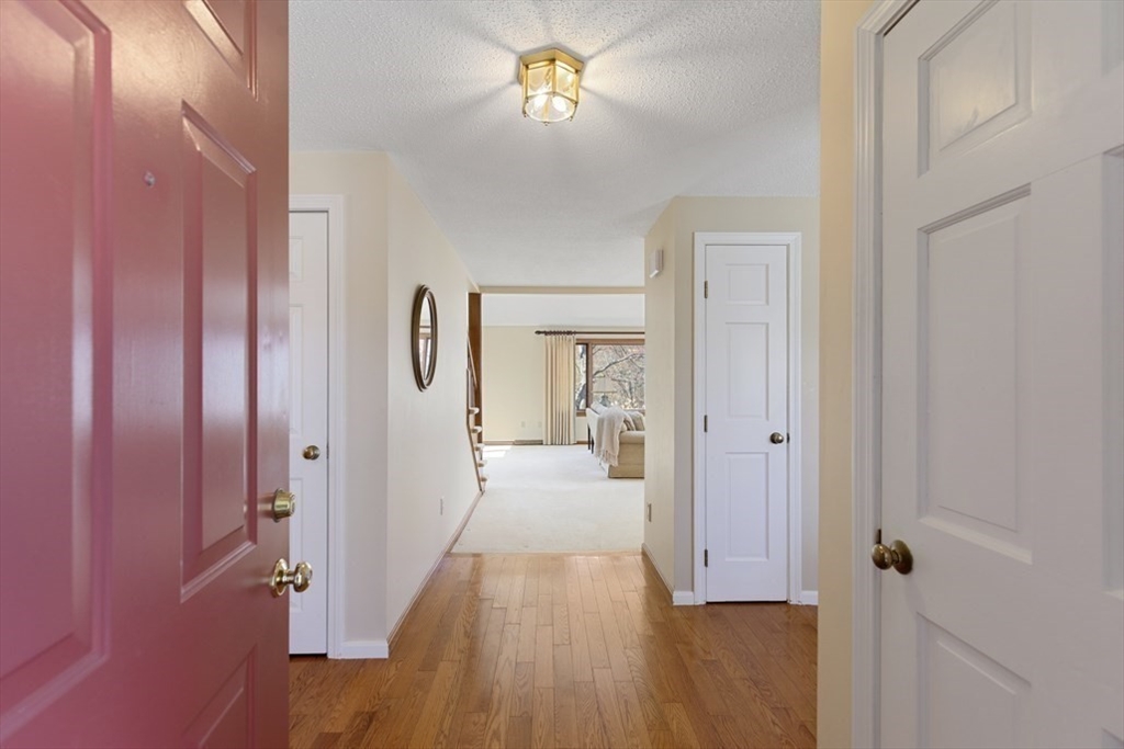 120 Village Post Road 120